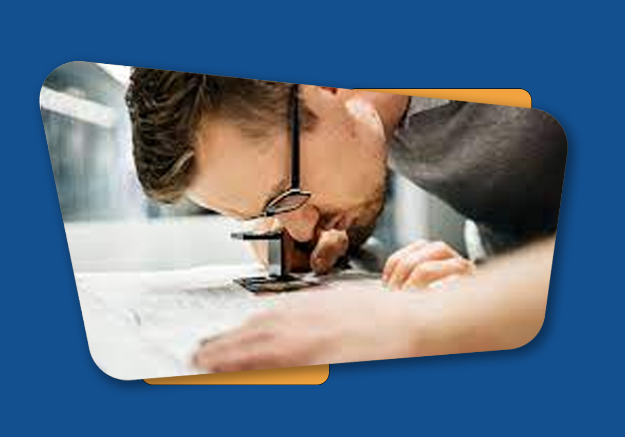 الكشف عن تزوير المستندات وتزييف العملات